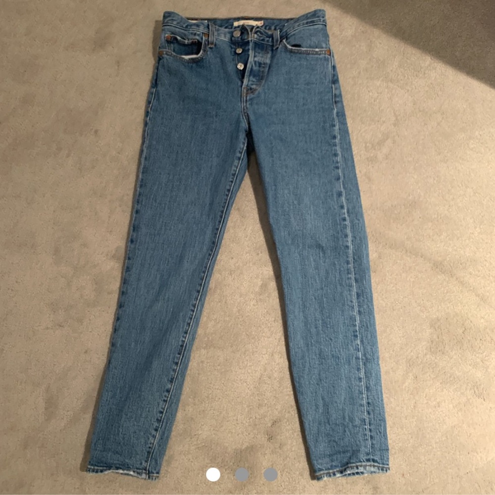 Levi’s wedgie fit straight leg jeans